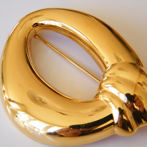 Beautiful Monet Brooch Signed Gold Plated - Picture 2 of 7